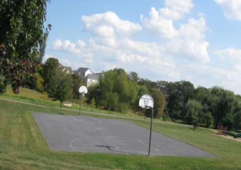 Woodbridge Park basketball court